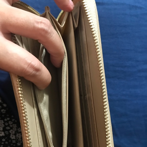 *NEW Rampage Wallet - Picture 8 of 8